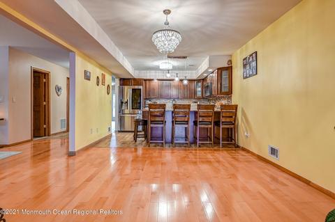 136 Redpine Loop, Old Bridge, NJ 08857 photo 14