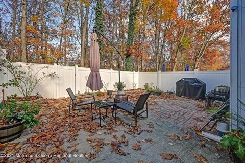 136 Redpine Loop, Old Bridge, NJ 08857 photo 25