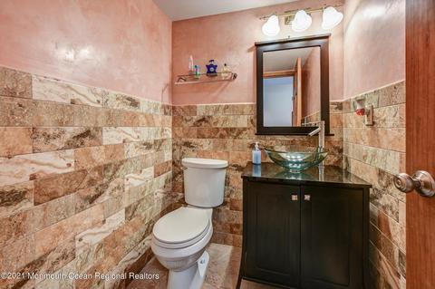136 Redpine Loop, Old Bridge, NJ 08857 photo 16