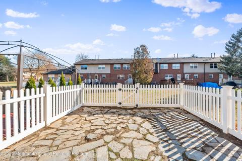 986 Sids Ct, Brick, NJ 08724 photo 4