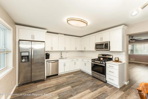 986 Sids Ct, Brick, NJ 08724 photo 9