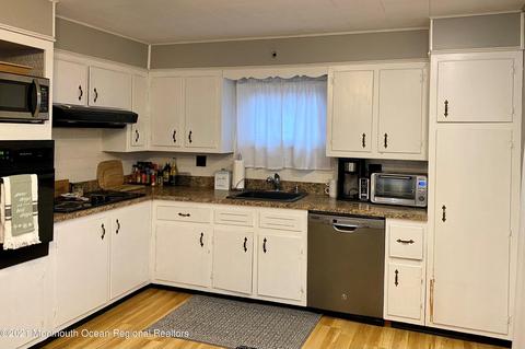 1609 Beverly Rd, Forked River, NJ 08731 photo 6