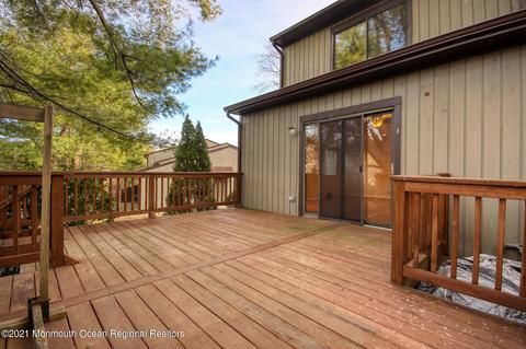 23 Arrowsmith Ct, Matawan, NJ 07747 photo 10