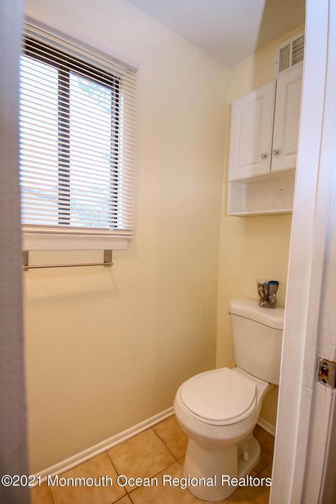 23 Arrowsmith Ct, Matawan, NJ 07747 photo 14