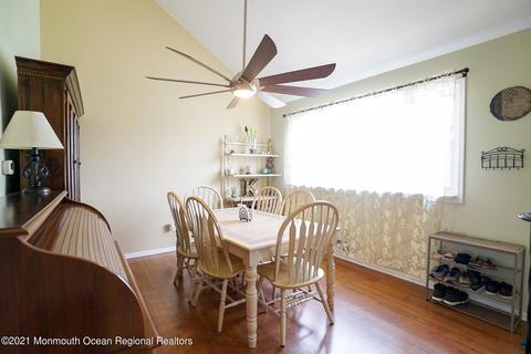 105 E Granada Dr, Brick, NJ 08723 photo 9