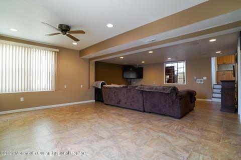 105 E Granada Dr, Brick, NJ 08723 photo 13