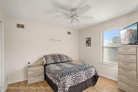 275 Birch Bark Dr, Brick, NJ 08723 photo 24