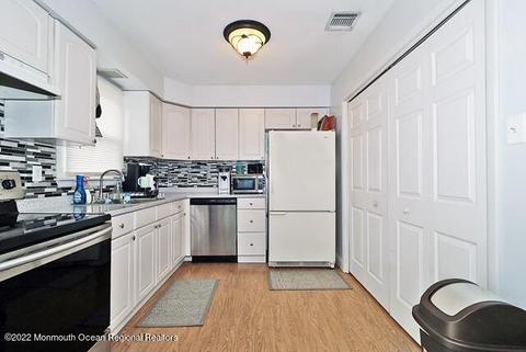329 Briggs Ave, Forked River, NJ 08731 photo 6