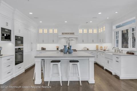 83 Rumson Rd, Rumson, NJ 07760 photo 6