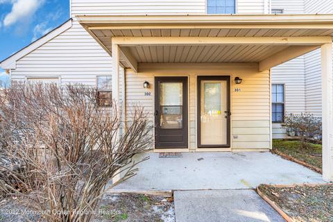 302 Geranium Ct, Jackson, NJ 08527 photo 4