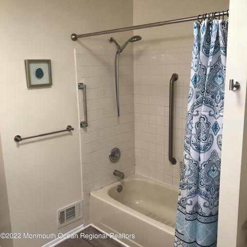85 Maxim Dr, Forked River, NJ 08731 photo 15