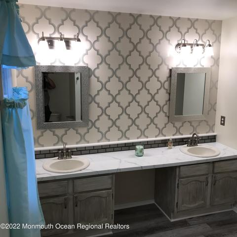 85 Maxim Dr, Forked River, NJ 08731 photo 14