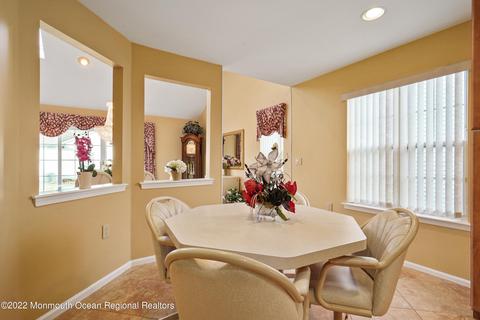 6 Eaton Ct, Jackson, NJ 08527 photo 9