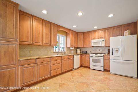 6 Eaton Ct, Jackson, NJ 08527 photo 6