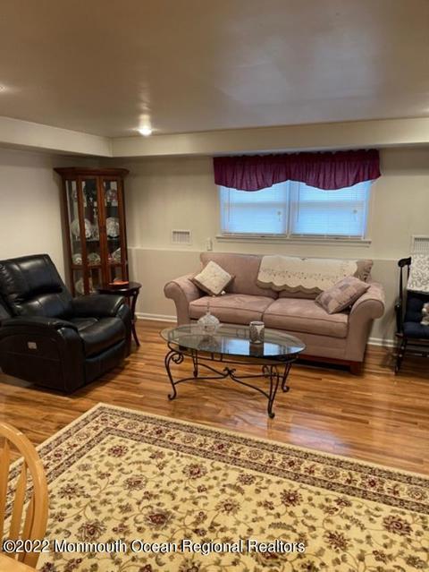 551 Oak Tree Ln, Jackson, NJ 08527 photo 4