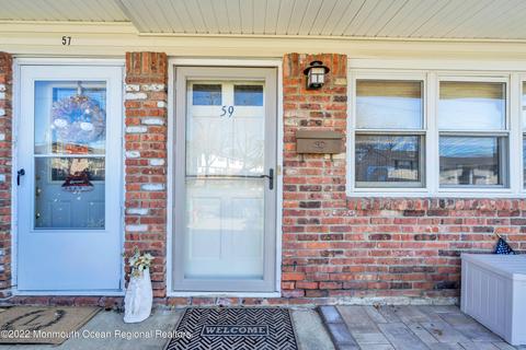 59 Haven Dr, Matawan, NJ 07747 photo 2