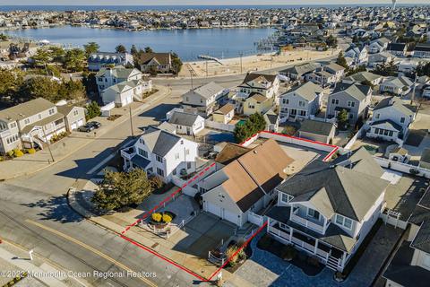 82 Pershing Blvd, Lavallette, NJ 08735 photo 4