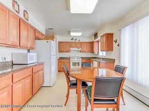 82 Pershing Blvd, Lavallette, NJ 08735 photo 13