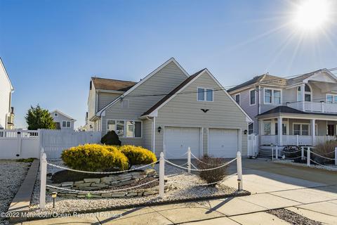 82 Pershing Blvd, Lavallette, NJ 08735 photo 6