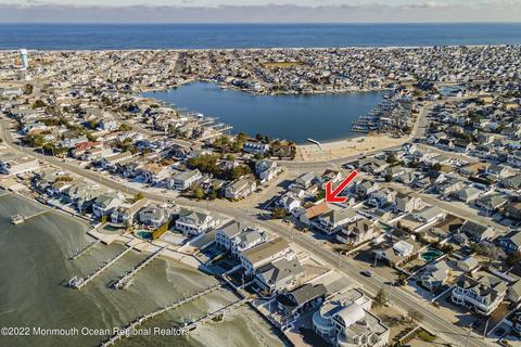 82 Pershing Blvd, Lavallette, NJ 08735 photo 2