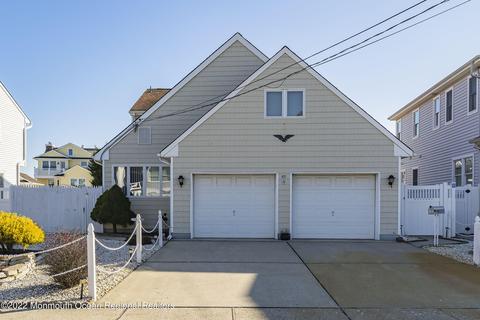 82 Pershing Blvd, Lavallette, NJ 08735 photo 7