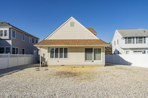 82 Pershing Blvd, Lavallette, NJ 08735 photo 22