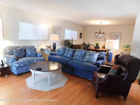 1 Pine Dr, Spring Lake Heights, NJ 07762 photo 2