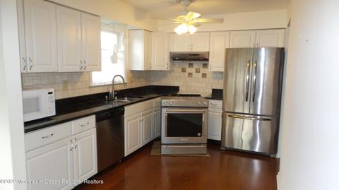 11 Phillips Rd, Brick, NJ 08724 photo 4