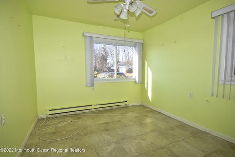 4 Burns Ct, Brick, NJ 08724 photo 10