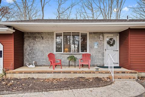 246 Hemlock Ln, Forked River, NJ 08731 photo 2