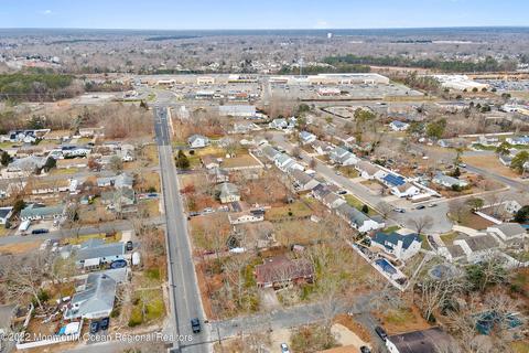 246 Hemlock Ln, Forked River, NJ 08731 photo 38