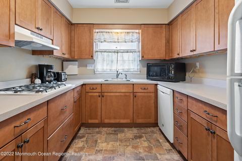 538 Harbor Rd, Brick, NJ 08724 photo 14