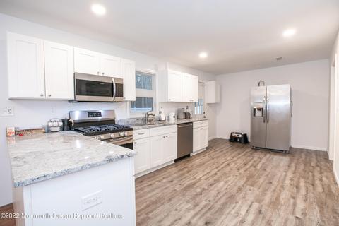 358 Constitution Dr, Forked River, NJ 08731 photo 9