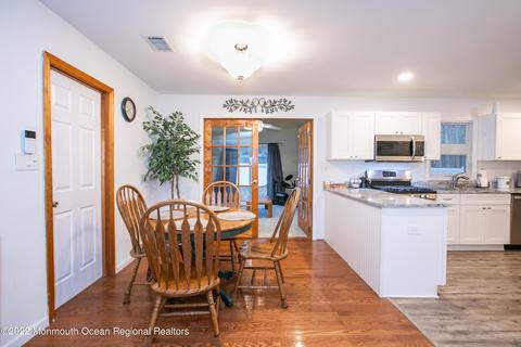 358 Constitution Dr, Forked River, NJ 08731 photo 8