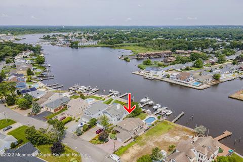 658 Harbor Rd, Brick, NJ 08724 photo 3