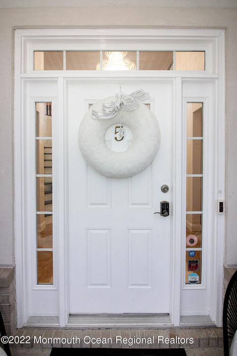 5 Colts Ct, Jackson, NJ 08527 photo 2