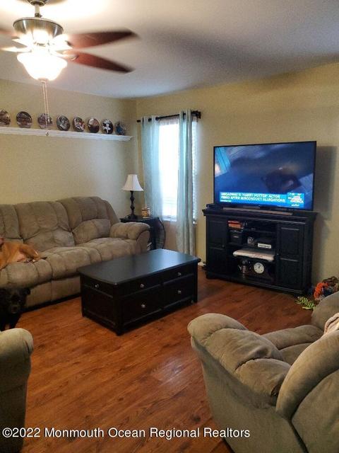 17 Norwick Dr, Forked River, NJ 08731 photo 9