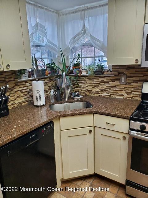 17 Norwick Dr, Forked River, NJ 08731 photo 7