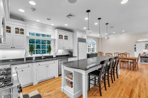 2 Allencrest Rd, Rumson, NJ 07760 photo 5