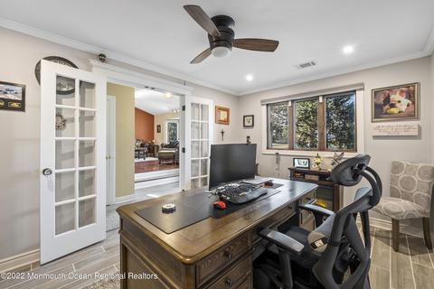 32 Scheid Dr, Parlin, NJ 08859 photo 6