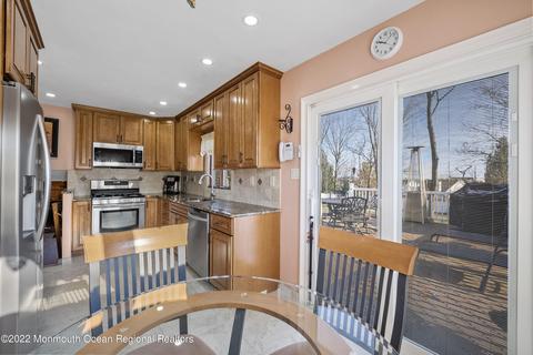 32 Scheid Dr, Parlin, NJ 08859 photo 14