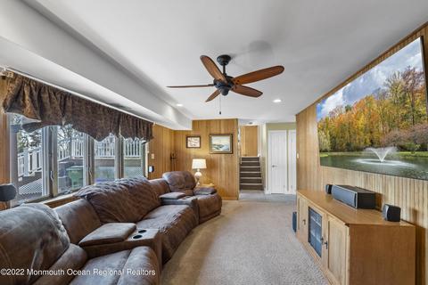 32 Scheid Dr, Parlin, NJ 08859 photo 9