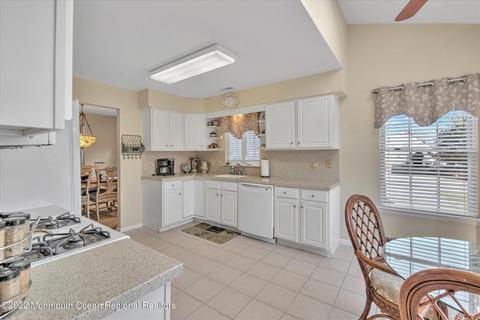 7 Dexter Ln, Jackson, NJ 08527 photo 13