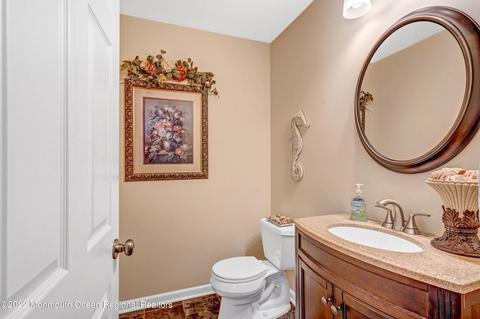 11 Appleton Ave, Leonardo, NJ 07737 photo 6