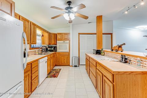 7 New Castle Ct, Jackson, NJ 08527 photo 31