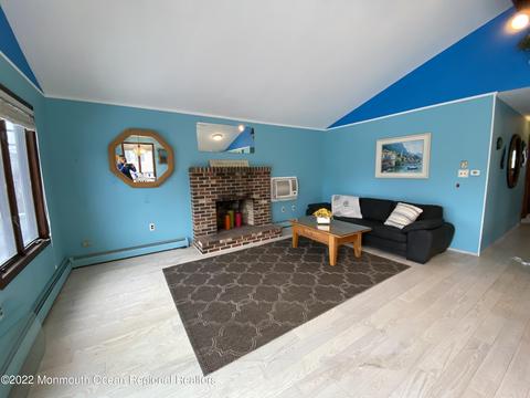 2 E 83rd St, Harvey Cedars, NJ 08008 photo 4