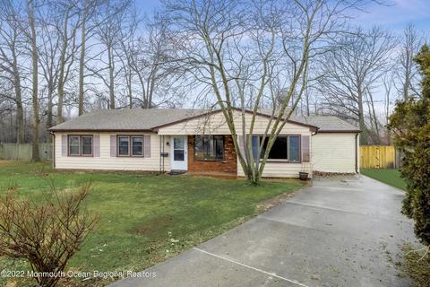 265 Forest Ave, North Middletown, NJ 07748 photo 1
