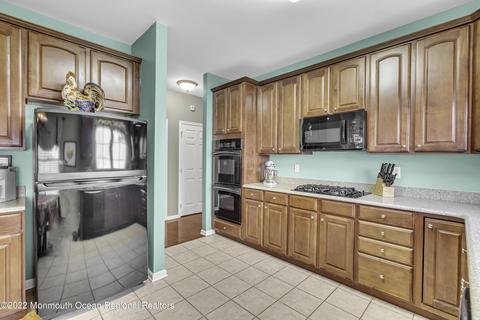 5 Eagleswood Dr, Waretown, NJ 08758 photo 24