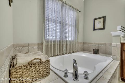 5 Eagleswood Dr, Waretown, NJ 08758 photo 38