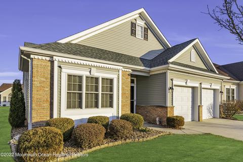 5 Eagleswood Dr, Waretown, NJ 08758 photo 4